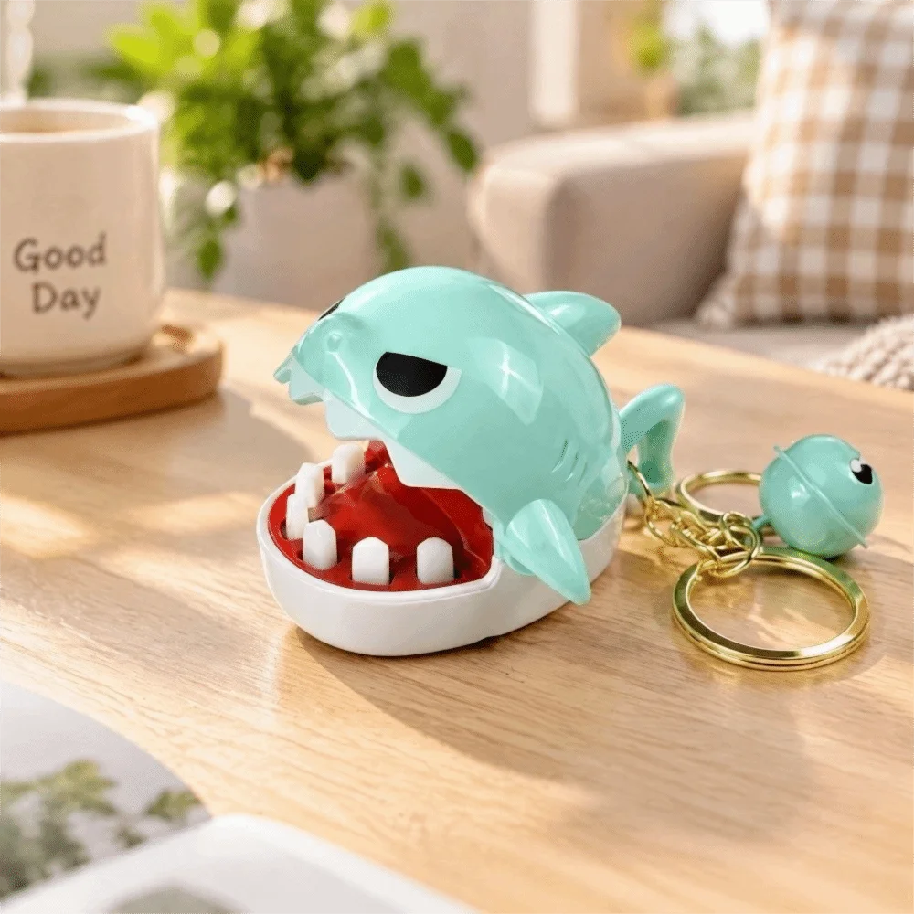 Novelty Cartoon Shark Keychain Various Colors Small Shark Keyring Creative Biteable Finger-Biting Keychain Car Bag Pendant