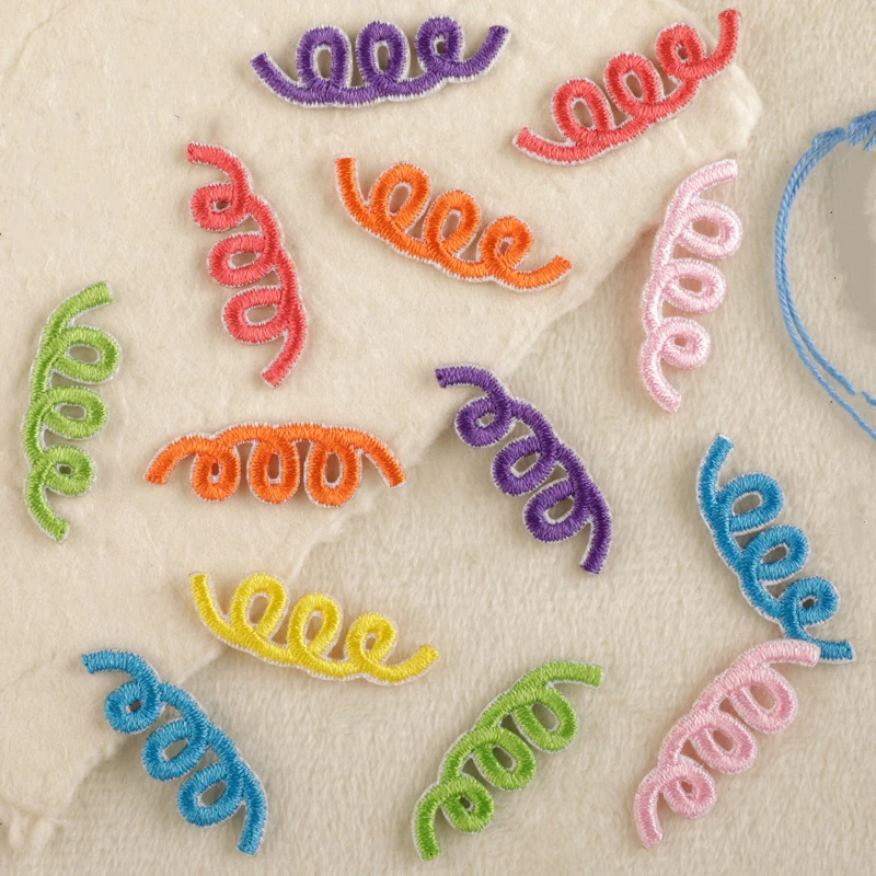 

Coil Prety Hand Sewing Patches Embroidery Patch Iron On Badge For Bag Clothing Accessories DIY Hot Selling Fabric