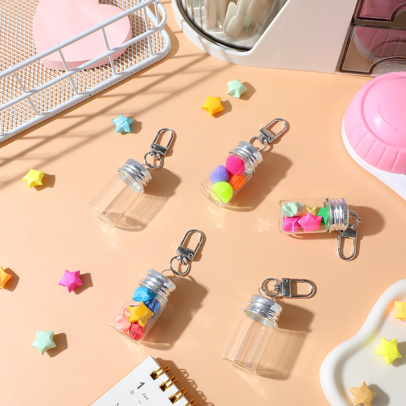 

5Pcs Mini Glass Bottle Keychain Transparent Tiny Bottles for DIY Wishing Drifting Messages Perfume Ornaments Small Decorative