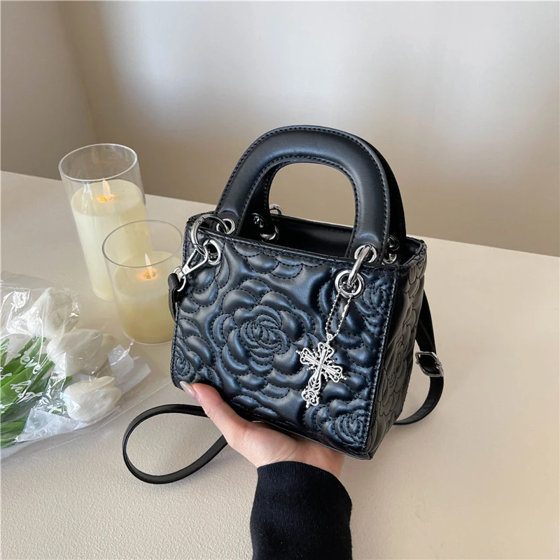 

Glamorous Mini Female Bag Handbag Chic Clutch Bag Compact Versatile Design For Formal Occasions