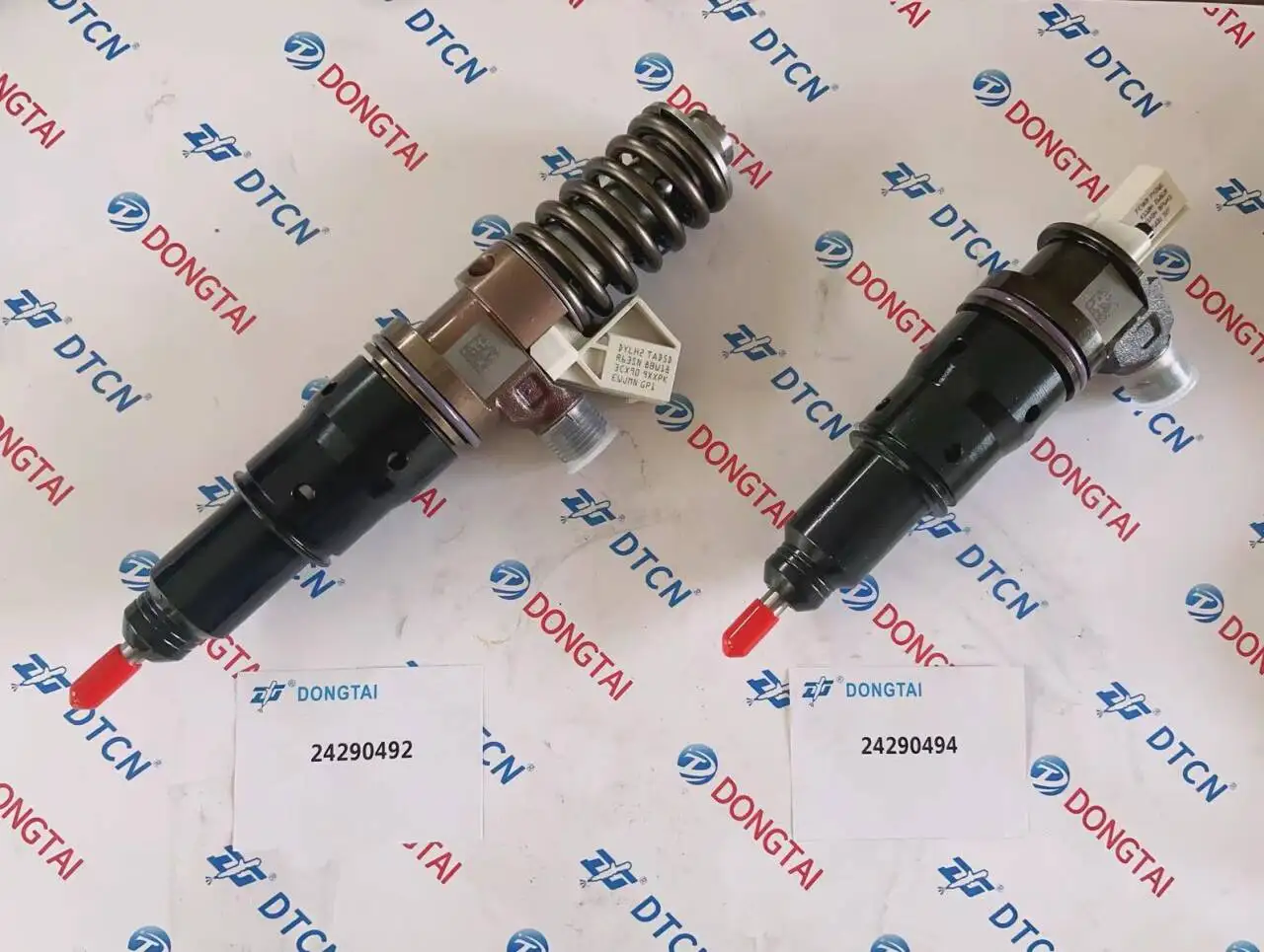 EUI F2E 3+3 Fuel Injector 24290492, 24290494 for FH5 D13K