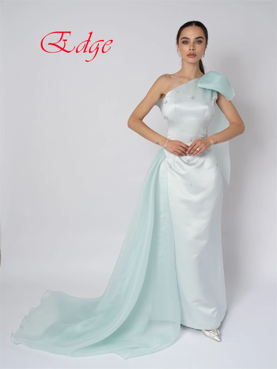 فستان سهرة مخصص عالي الجودة من الساتان الأزرق الفاتح رائع بدون حمالات بكتف واحد بدون أكمام بفيونكة كريستالية لحفلات العودة للوطن