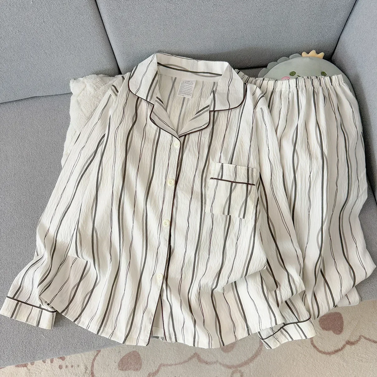 Women's Spring and Autumn New Pajamas - Sweet and Cute Cherry Cloud Cotton Long Sleeve and Long Pants Cardigan Homewear Set