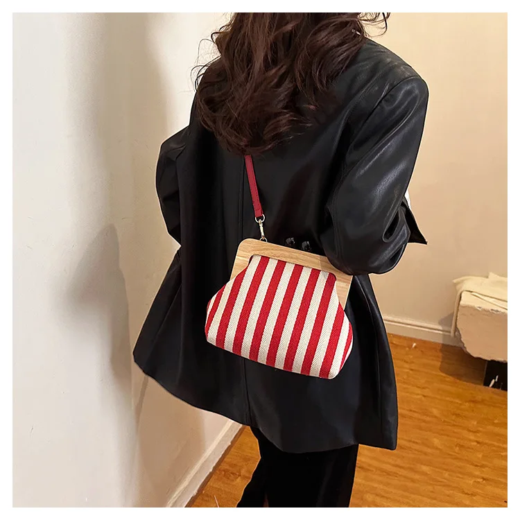 2023 Euro-America Style Women Bag tessuto di cotone Flap Ladylike Dot Hasp borse a tracolla morbide borsa MINI borsa borsa per telefono borse firmate