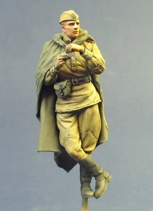 1:35 Scale Die Cast Resin Figure Model Assembly Kit Soviet Red Army Infantry Unpainted Free Shipping