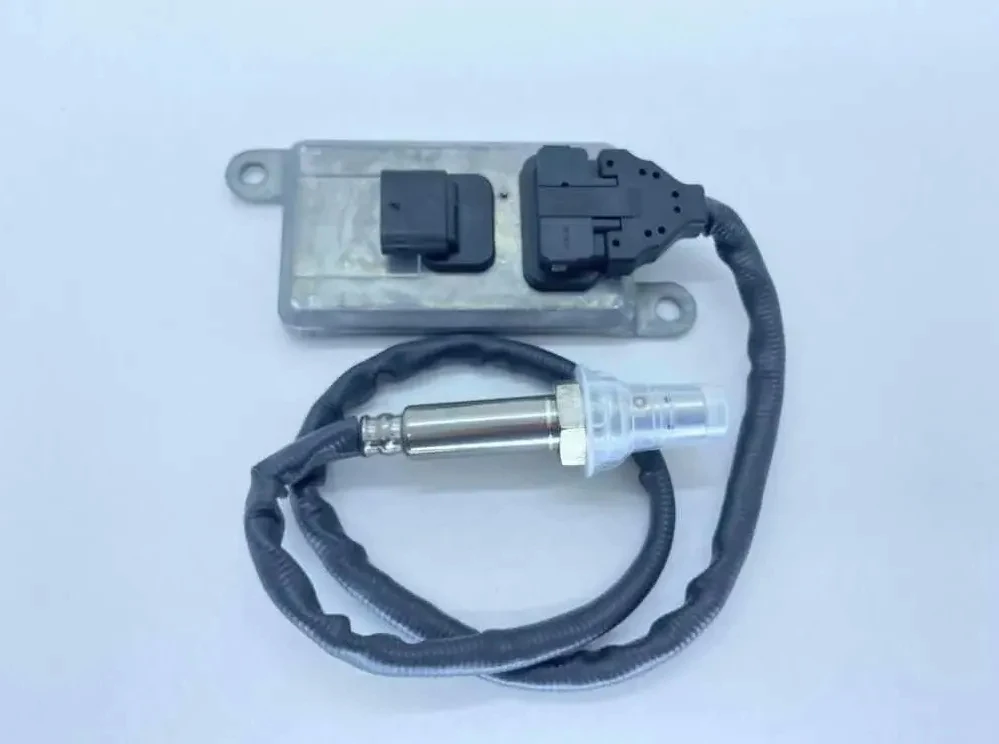 

A0091533628 Nox Sensor For Mercedes-Benz Actros Atego LKW EURO 4 5 6 24V 0061537328 0091533628 5WK96616D 5WK96616F 5WK96616E