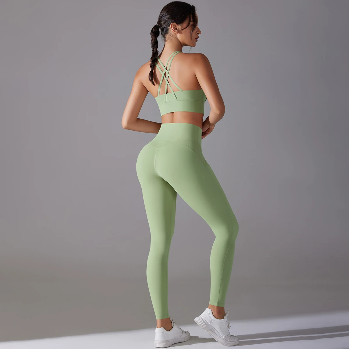 Yoga Suit for Women Sexy  Bra Leggings Set Hip Lifting Sports Fitness Bras and Leggings Tank Top Breathable Set Yoga Sportswear