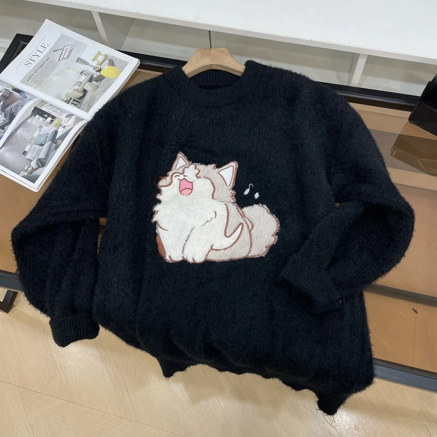 Sweter damski wyszczuplający, luźny, długi, z nadrukiem, do pracy, elegancki, modny, wygodny, słodki, na jesień i zimę.