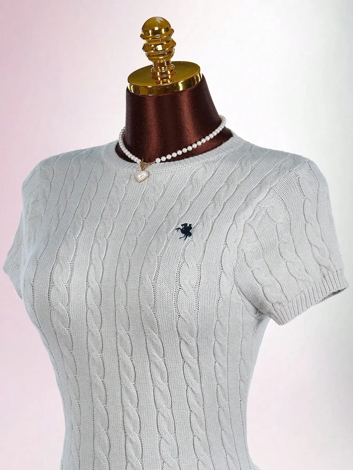 

Women Cable Knit Short Sleeve Round Neck Ruffled Hem Dress