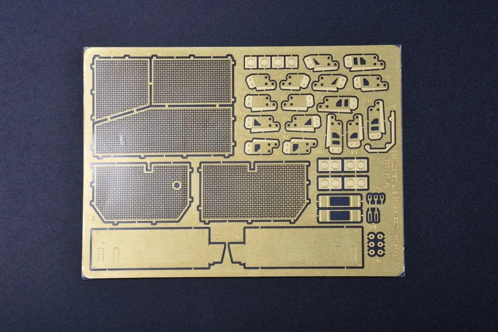 Panda Hobby PH35024 1/35 Scale PH35024 Object 695 Kurganet-25 Model Kit