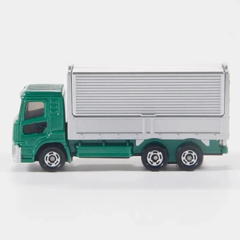 TOMY Tomica-vehículo de ingeniería de aleaciones, camiones UD, camión de transporte QUON, coche de Metal fundido a presión, juguete en miniatura realista para regalo de niños