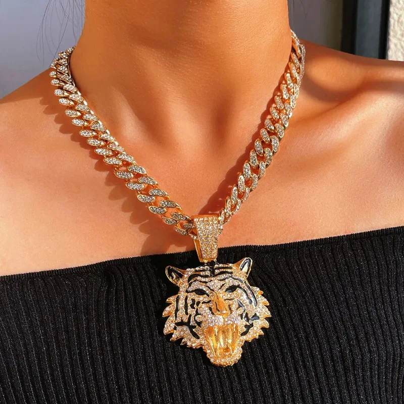 

Hip Hop Punk Iced Out Cuban Link Chains for Men Bling Crystal Large Tiger Pendant Necklace Luxury Stainless Steel Jewelry