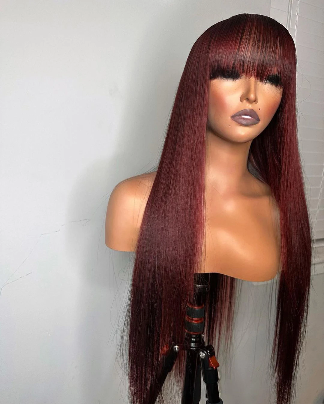 Burgundy Soft 26“Long Silky Straight 99j 180Density Machine Wig With Bangs For Women High Temperature Cosplay Glueless Daily