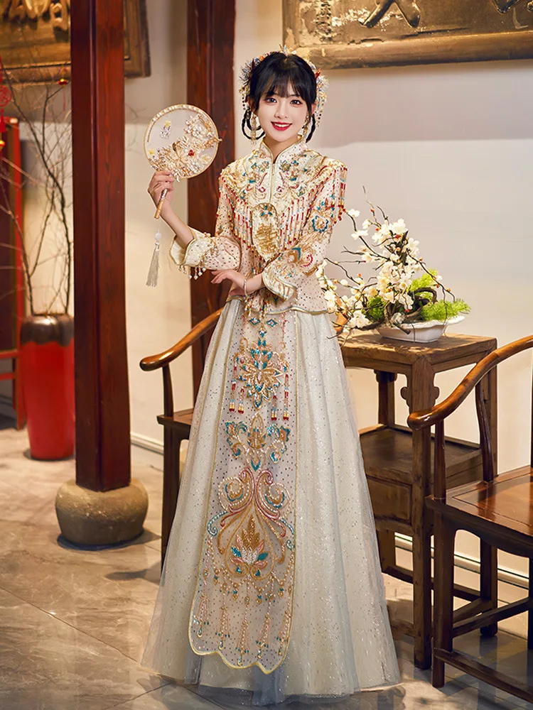 

Chinese Wedding Dress Sparkly Champagne Sequins Cheongsam Bride Toast Clothing Tang Suit Formal Beading Tassels Qipao