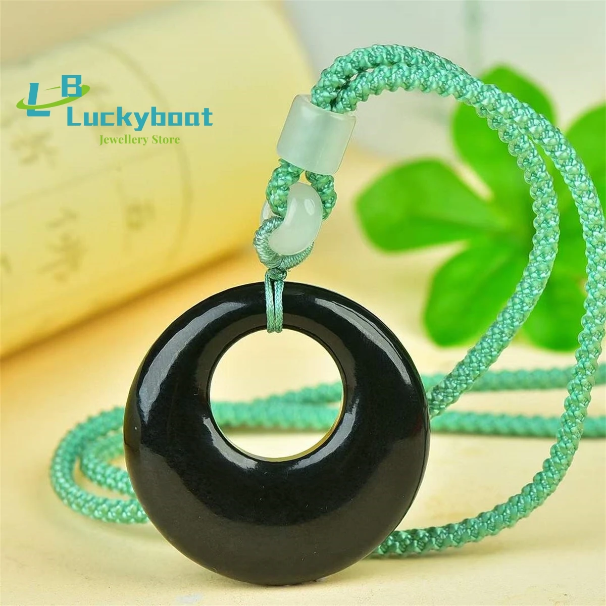 Natural Hetian Yugao High Button Pendant Simple and Generous Personality Exquisite Fashion Versatile Men and Women