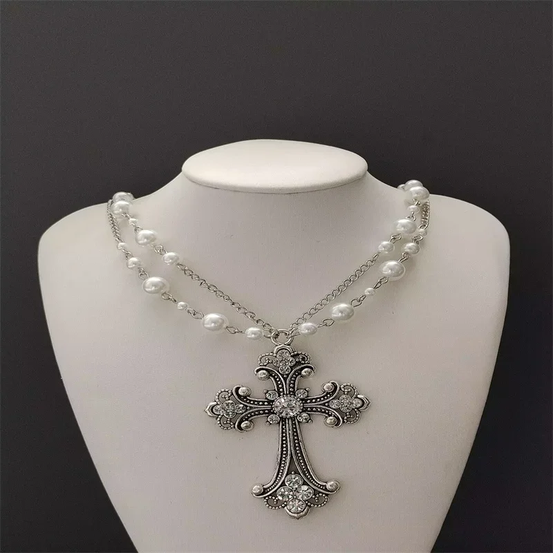 Handmade Rhinestone Pearl Chain and Cross Chokers Necklace Goth Punk Jewelry 2022 Women Fashion Statement Charm Jewelry Gift