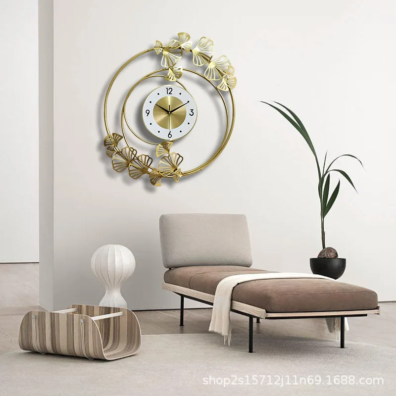 Creatively Metal Light luxury Minimalist Silent For Living Room Restaurant Fashionable Home Decor Northern Europe Wall Clock