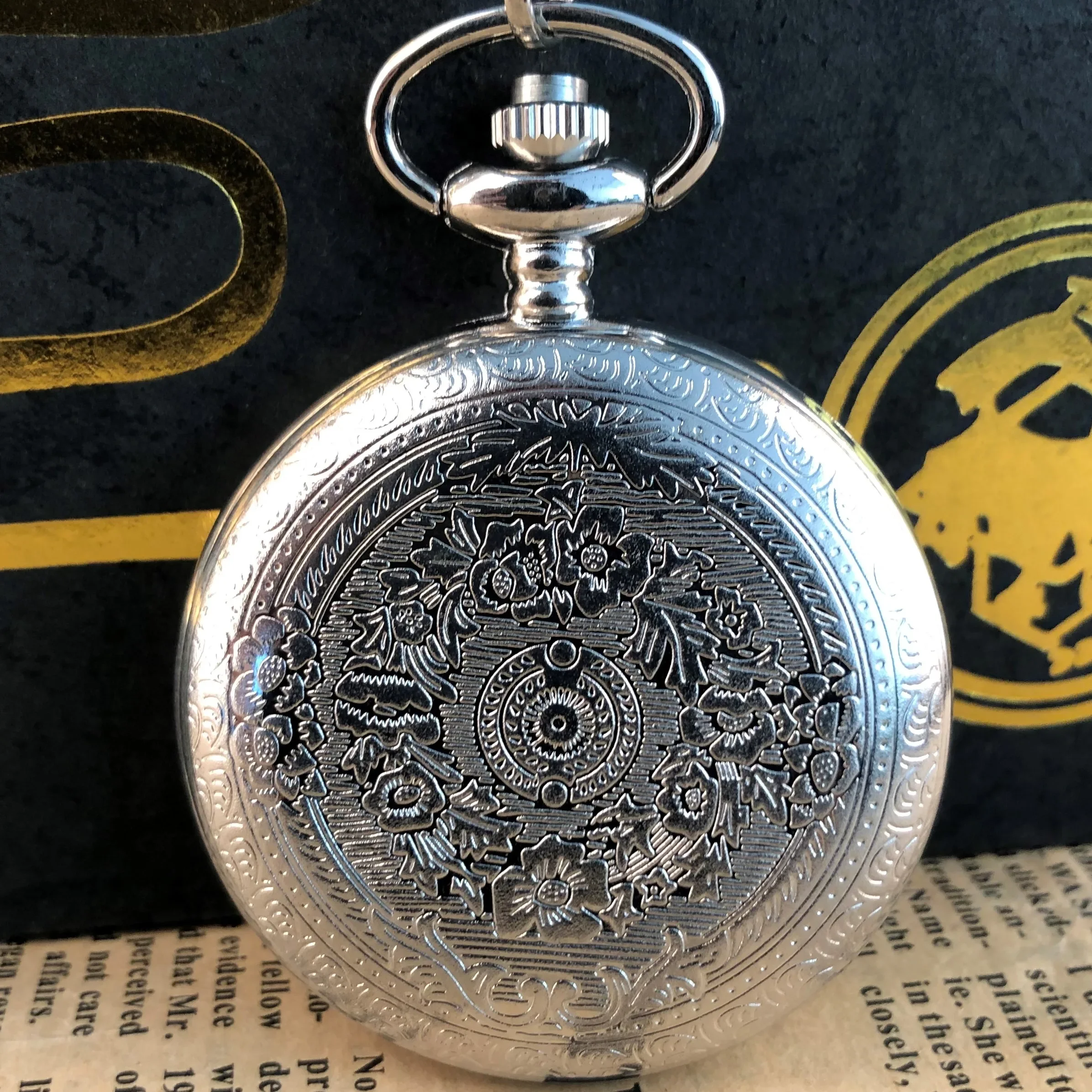 Silver Carved Quartz Pocket Watch Arabic Numerals Popular Decoration Unisex Personality Necklace Pendant Clock Men Women Gifts