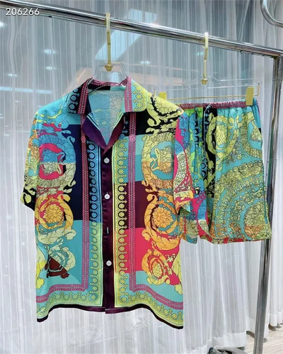 Imagen 2 del producto Conjunto de camisa Retro de verano para hombre, camisa de manga corta con estampado 3D para playa, pantalones cortos informales de viaje para hombre, traje hawaiano de 2 piezas, cómodo e informal