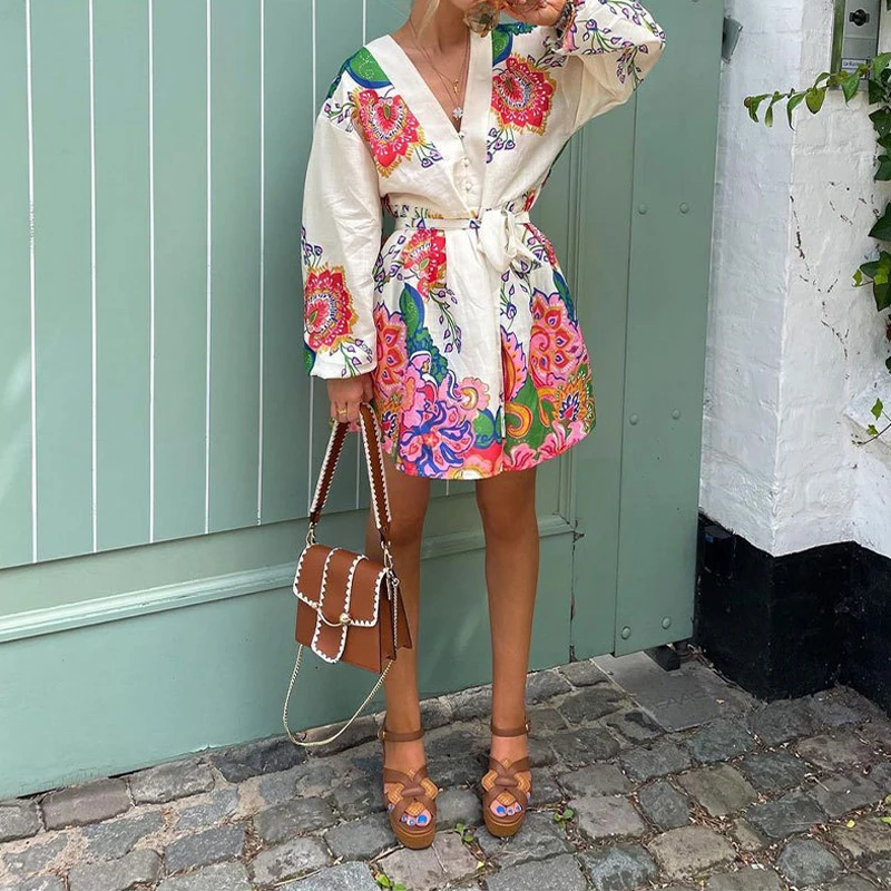 

Elegant Pattern Printed Lace Up Beach Dress Casual Button Loose Long Sleeved Dress Spring Summer Lady V-neck Pleated Short Dress