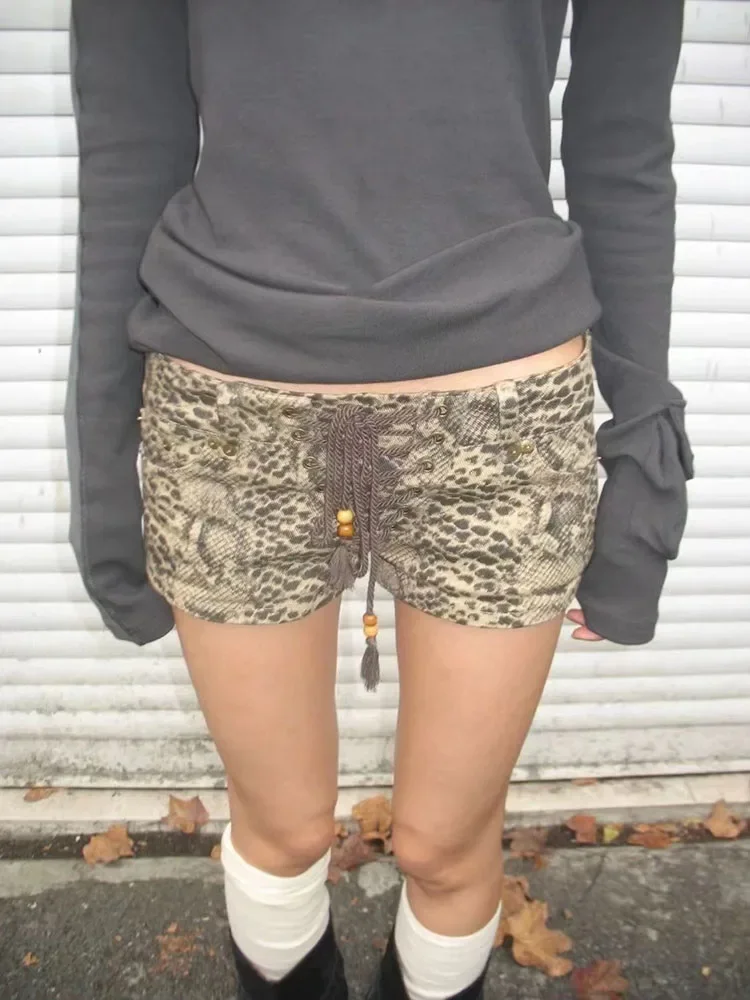 شورت أمريكي برباط Ropa Mujer جديد على شكل حرف a واسع الساق عتيق مغسول بطبعة الفهد Y2k E-girl منخفض الخصر