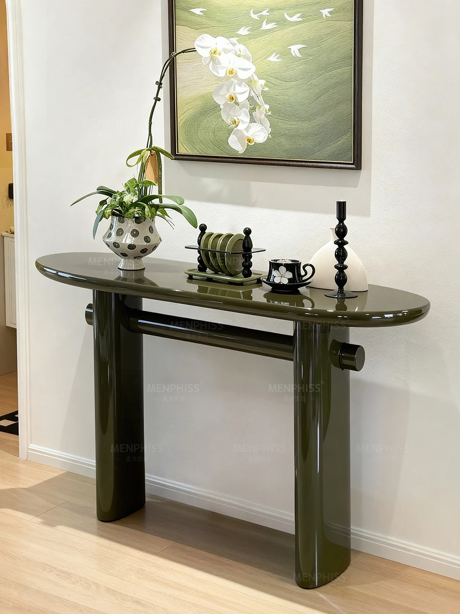 Entrance deck, against the wall, view deck, corridor decorative table, Italian style