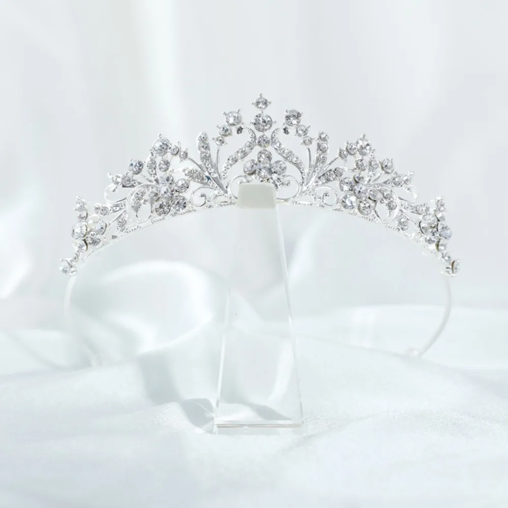 

Temperament Sparkling Rhinestone Diadem Exquisite Elegant Bridal Crown Luxury Alloy Metal Princess Crowns Wedding