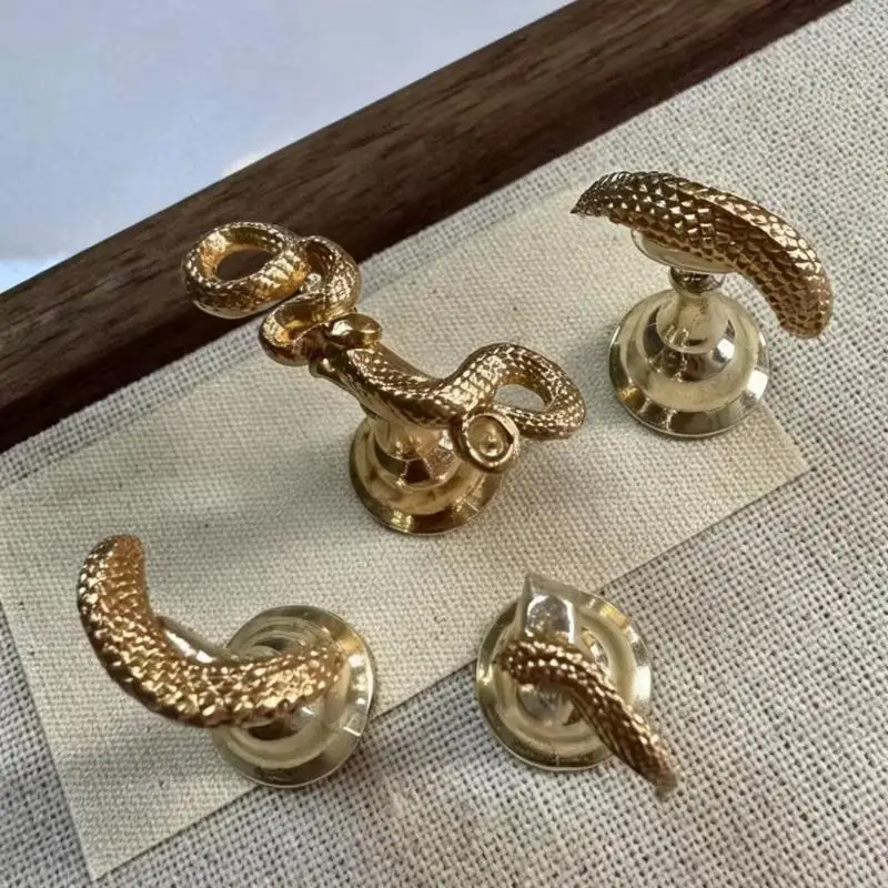 New 3D Silicone Nail Art Mold Coiled Snake Skeleton Mold Design Diy Nail Decor Clear Manicure Stencil