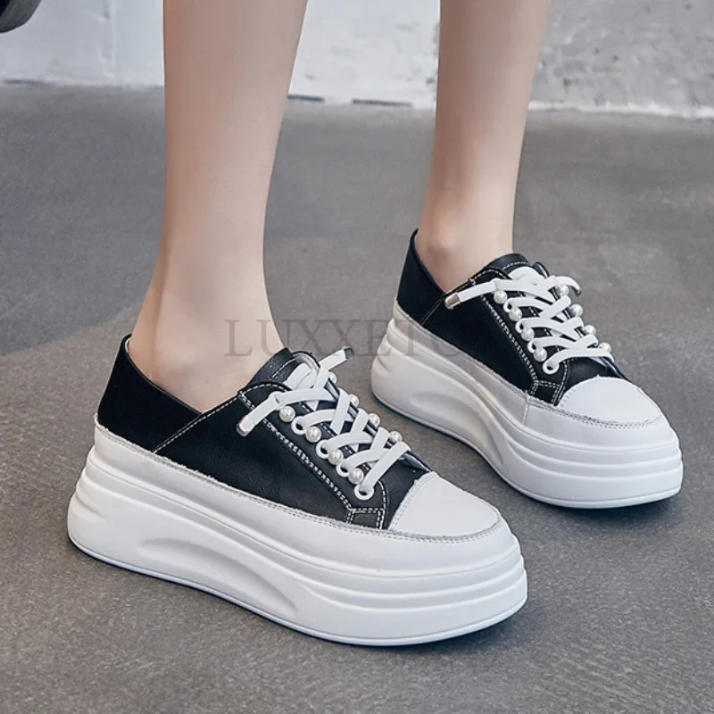 Inner Raised Soft Leather Thick Sole Wear-resistant Small White Shoes Lightweight and Breathable Two Wearing Women Board Shoes