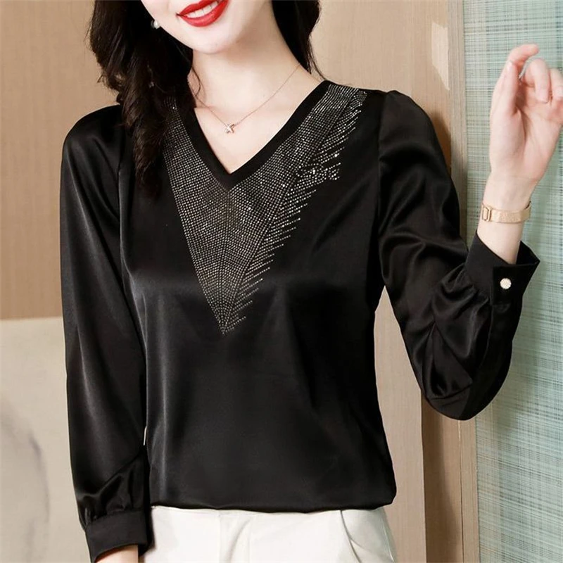 Women Korean High Quality Satin Rhinestone Blouses Office Lady Elegant Black Shirts Autumn V Neck Long Sleeve Tops Blusa Mujer