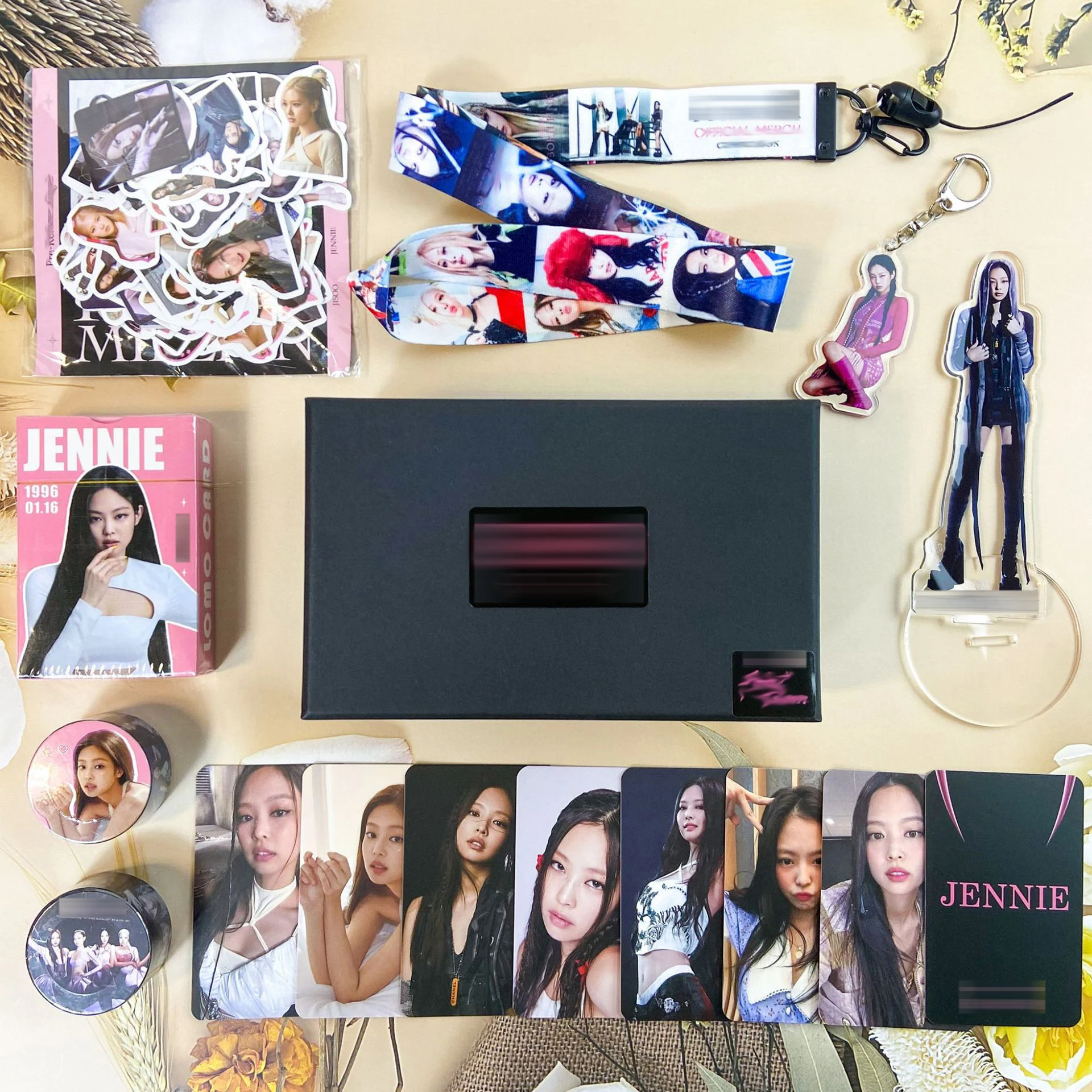 Gifts Set Kpop Album Photocards JISOO JENNIE LISA ROSE Collectible LOMO Card Set Stickers Standing Plate Fans Collection