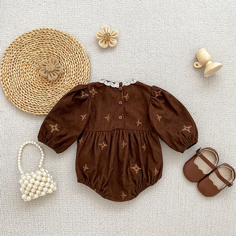 ชุดรอมเปอร์เด็กทารกผ้าคอร์ดูรอ - Baby Nursery Embroidery บทวิจารณ์และราคา
