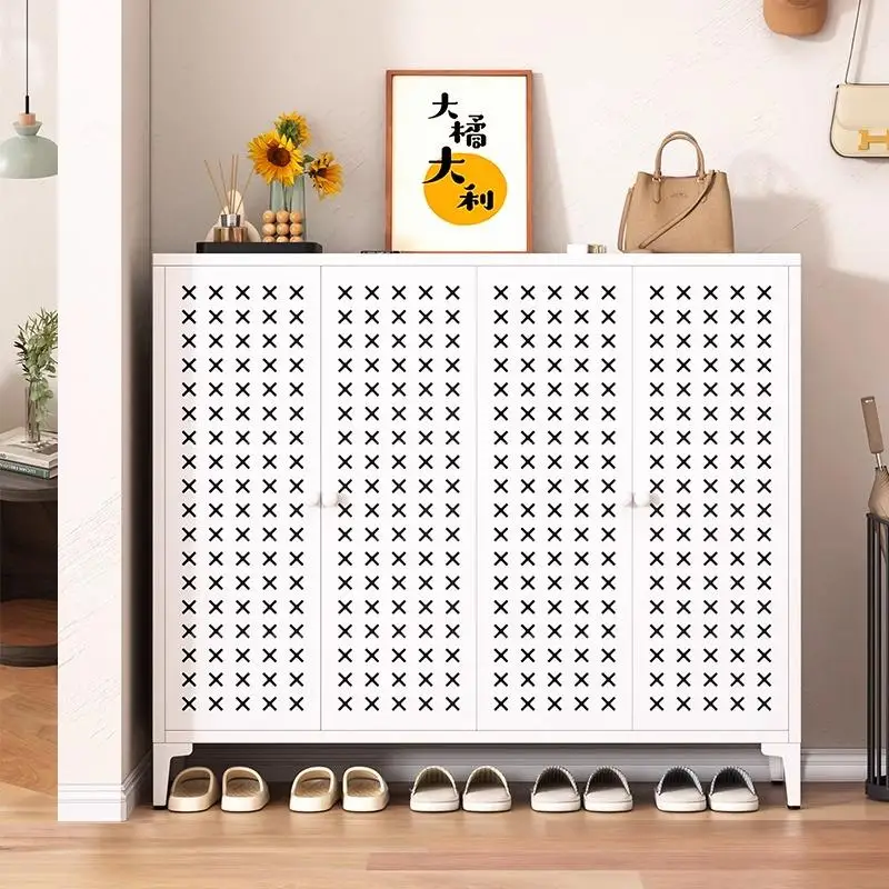 : Living Room Kasten