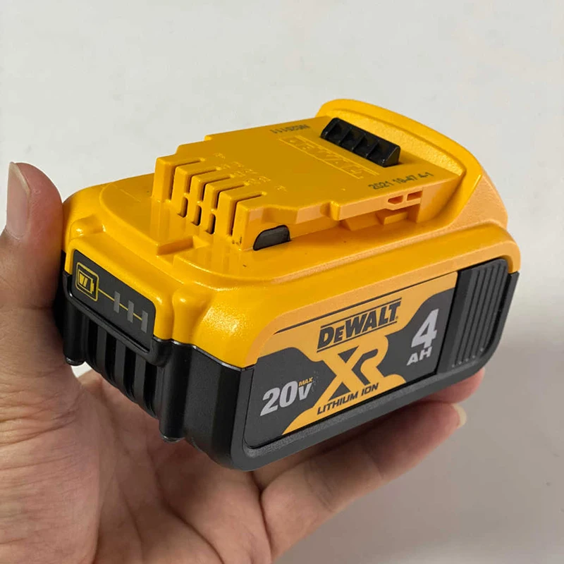 DEWALT Max XR Lithium-Ion 20V 4Ah Battery DCB182 DCB204