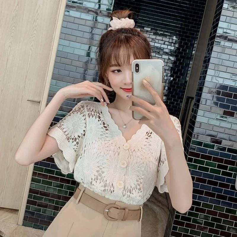 Ladies Boho Crochet Knit Shrug Hollow Out Lace Short Sleeve V-Neck Cardigan Sheer Crop Top Casual Summer Beach Cover Up Blouse
