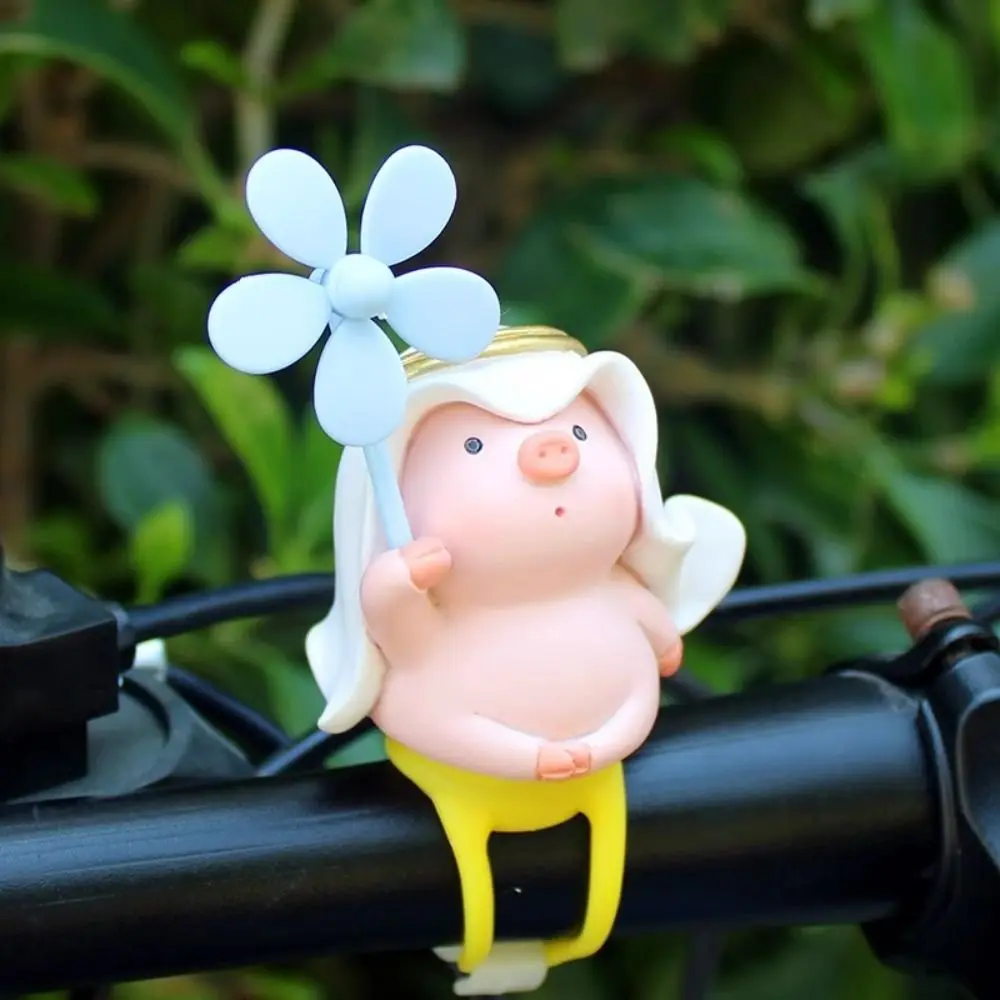 Funny Cartoon Wind Broken Bicycle Motorcycle Decoration Wind-breaking Motor Prince Pig Windmill Decoration Handlebar Decoration