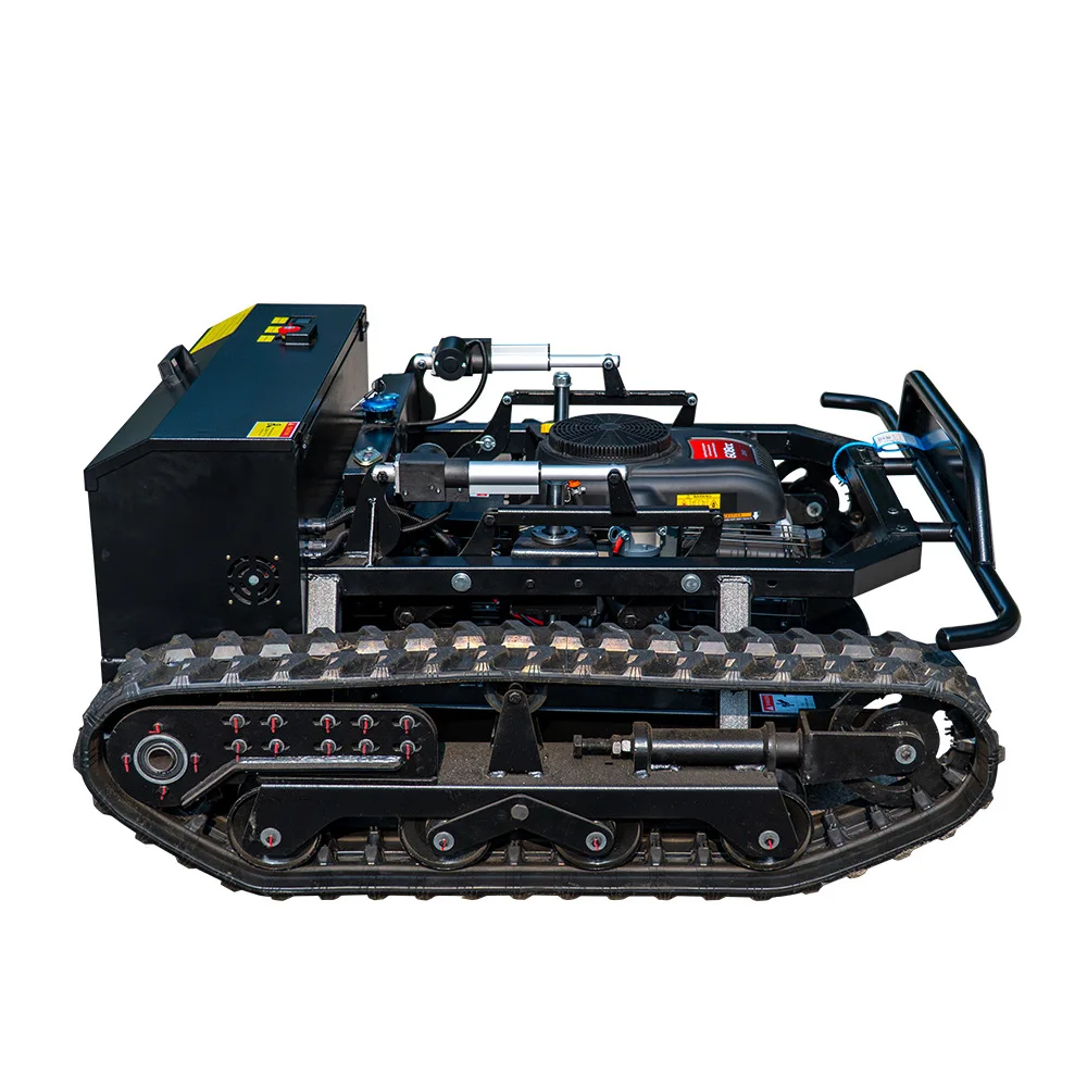 Off-Road High-Horsepower Remote Control Flail Mower, 80cm Cutting Width Di esel Grass Shredder, Farm Land Reclamation Machine