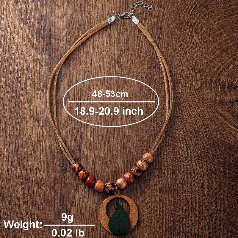 Vintage Hand Made Wood Beads Pendants Necklaces for Women Ethnic Totem Leaf Women\'s Necklace New Fashion Jewelry daily wear