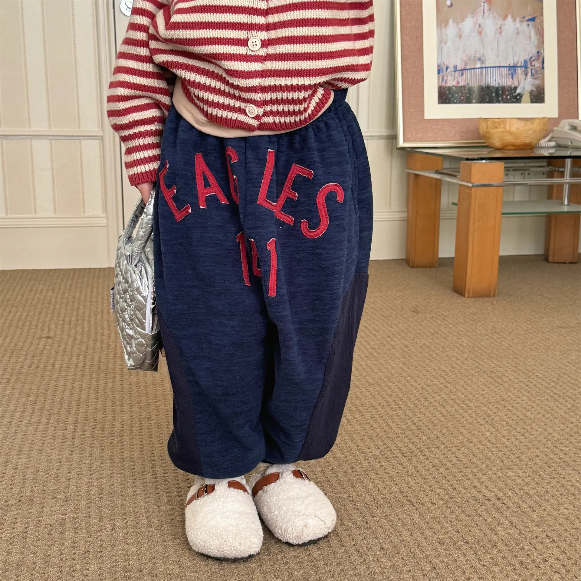 

2025 зимние новые детские флисовые брюки, хлопковые повседневные брюки для мальчиков, бархатные толстые теплые штаны для маленьких девочек, детские шаровары