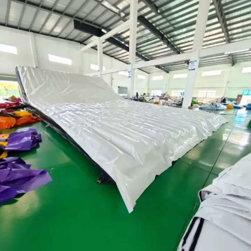 Inflatable Landing Airbag for BMX, FMX & MTB - Heavy Crash Pad for Ski Stunt Training & High Jump Practice