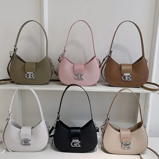 

New Women's PU Leather Shoulder Bag Trendy Magnetic Closure Design, Fashionable & Lightweight Purse, Ideal for Daily Commute