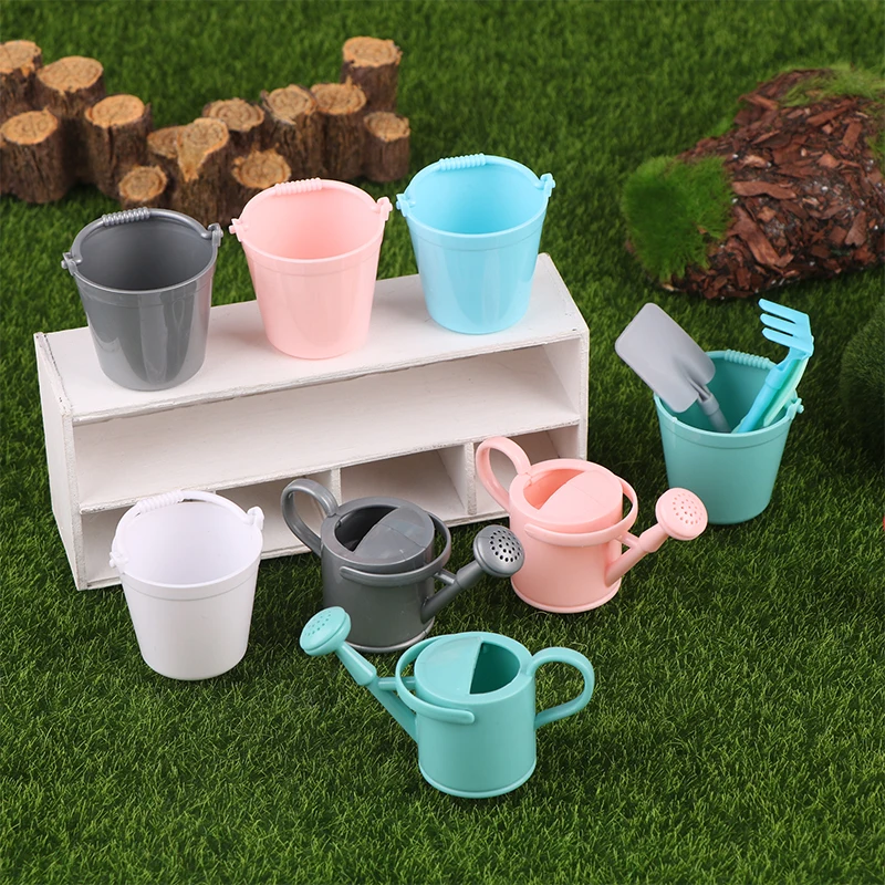 Regadera en miniatura para casa de muñecas, cubo, pala rociadora, modelo, herramientas de jardinería, decoración, juguete, accesorios para casa de muñecas, 1:12