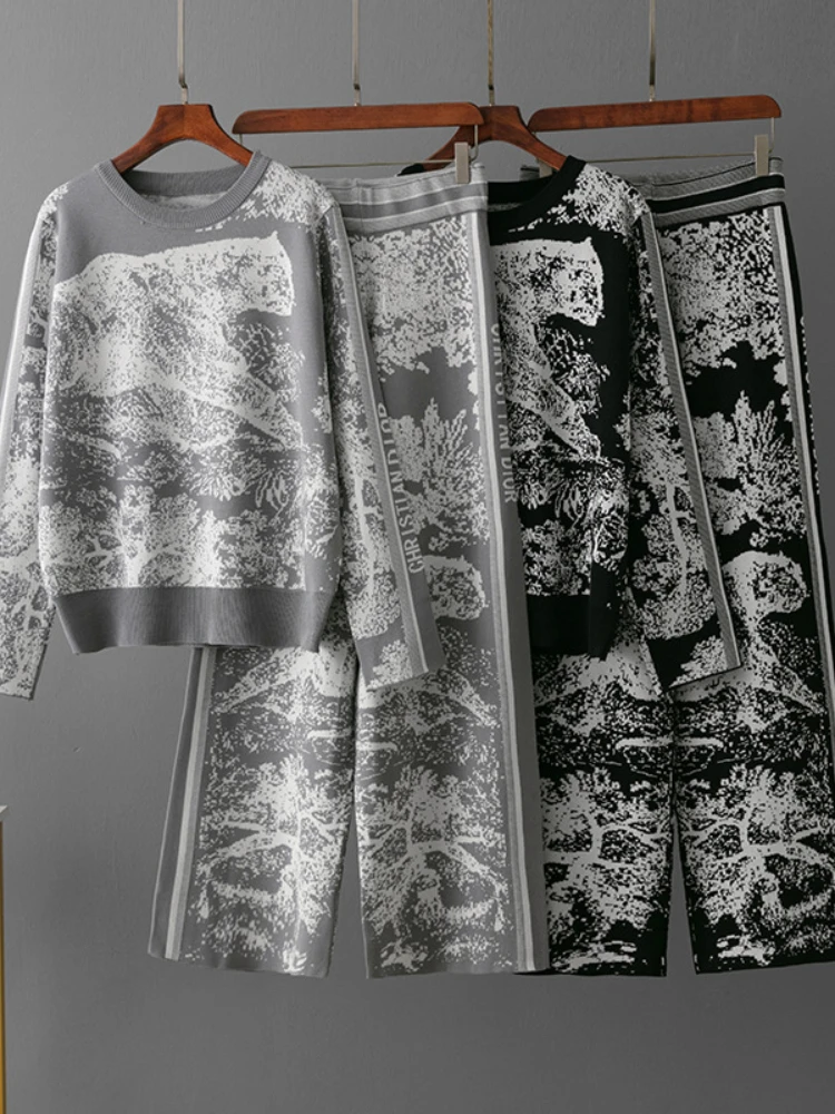 Fashion 2 Pieces Set Knitted Animal Print Elegant Casual Sets Women O-Neck Long Sleeve Knitwear+Wide Leg Long Pants
