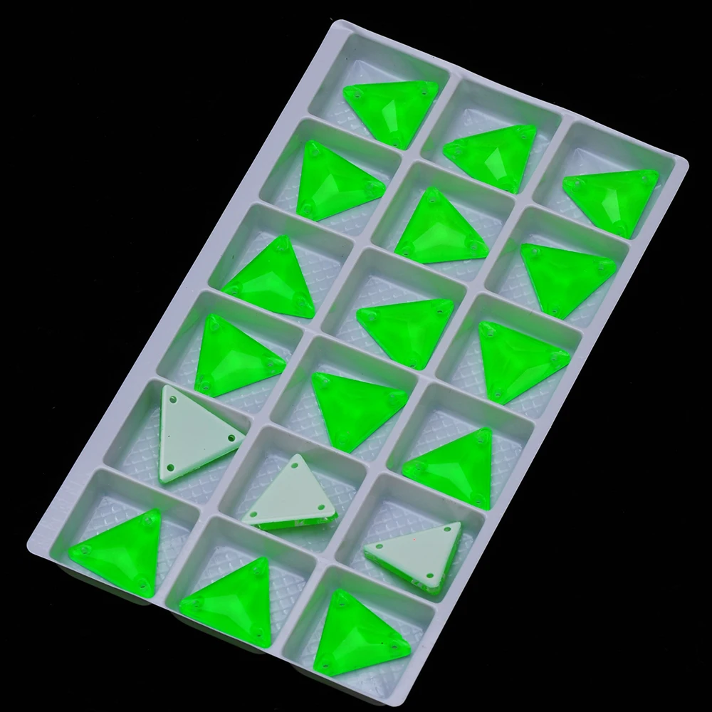 Dreieckige Kristall-Strasssteine, Flache Rückseite, Zum Aufnähen, Glas, für Kleidung, Bekleidung, Handarbeiten, Näharbeiten, Strasssteine – Detail 5
