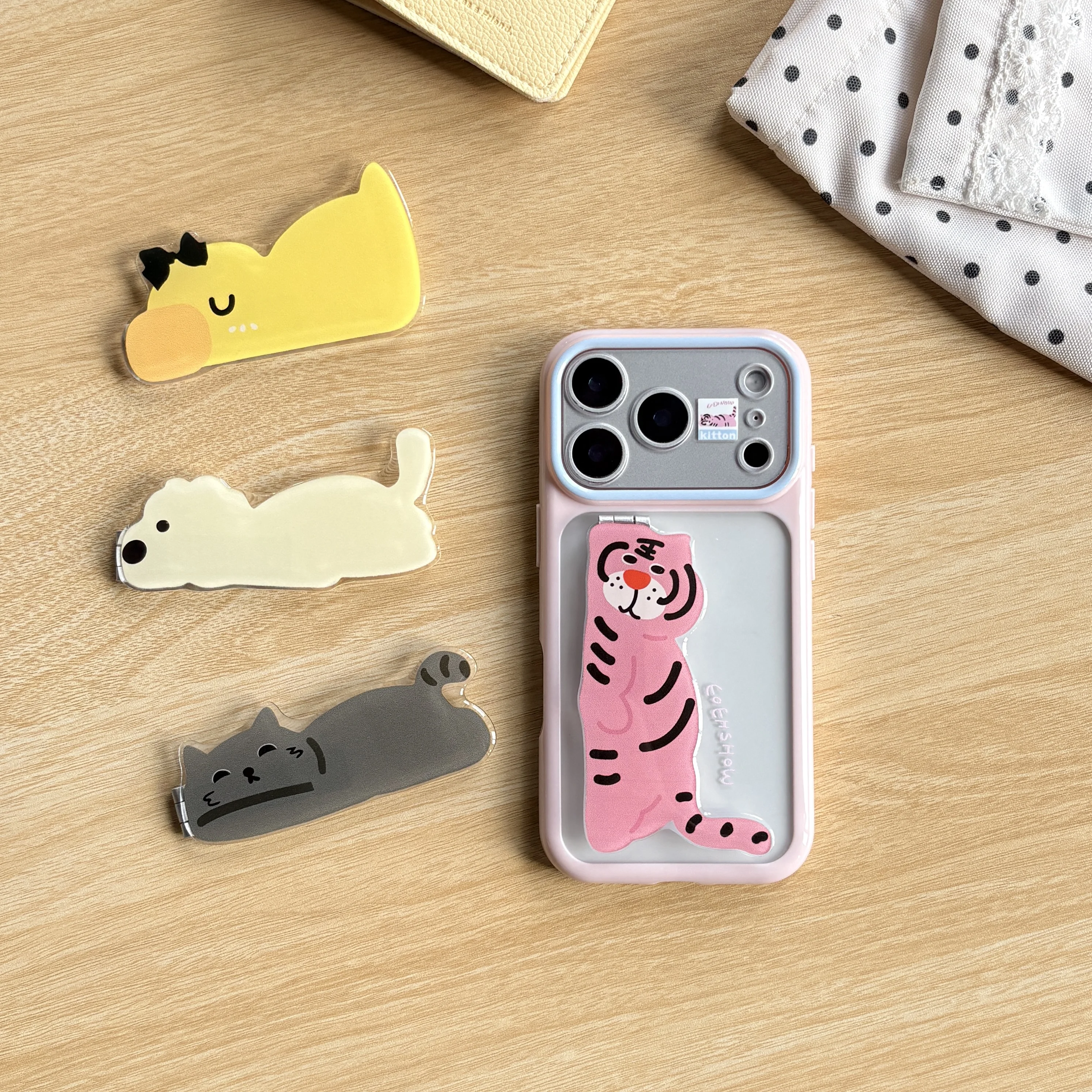 Cute Animal Design Fold Phone Holder for All Universal iPhone Samsung Huawei Phone Holder Accessories