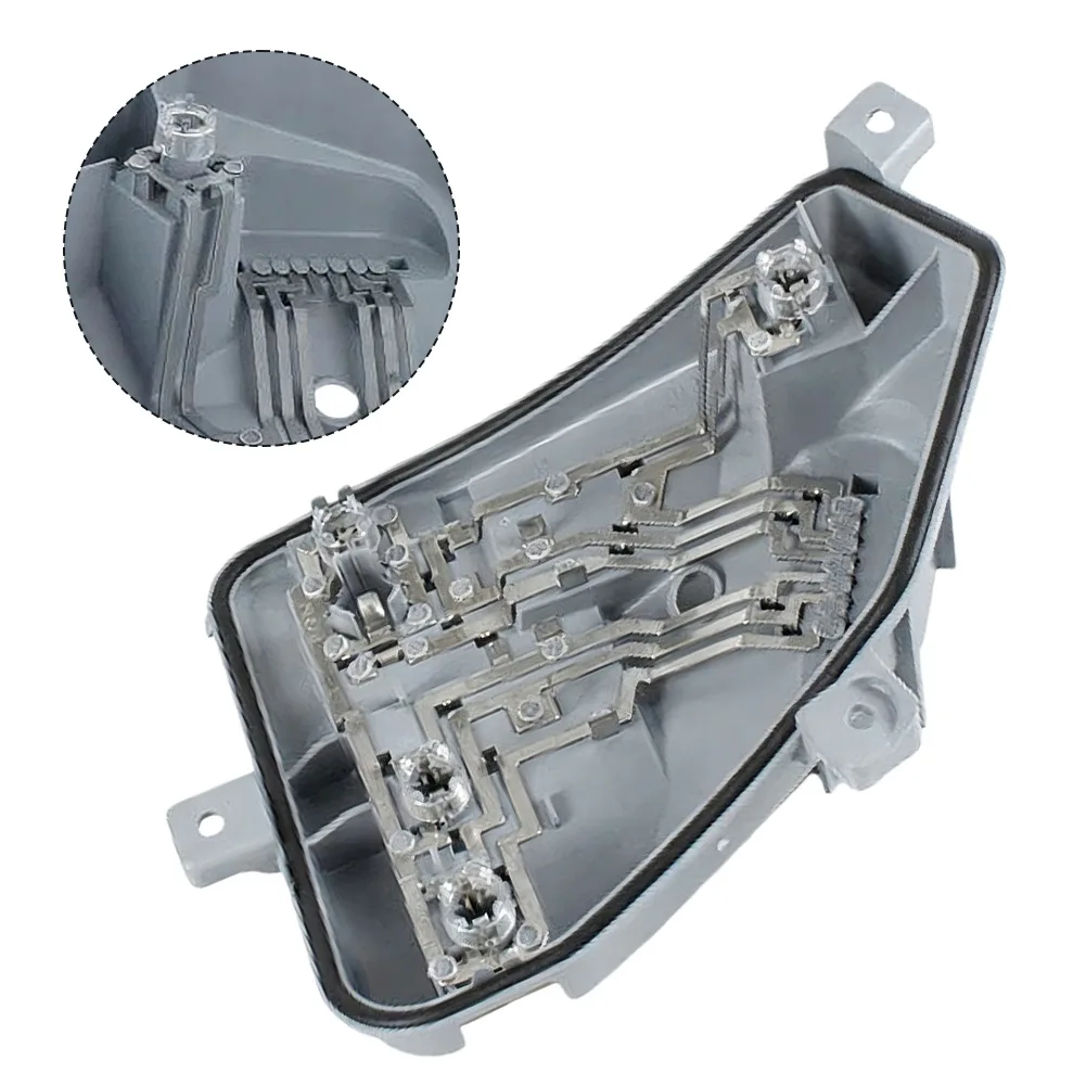 

Car Replacement Rear Bulb Holders Left Right Tail Light Carrier Circuit Board Parts For Mercedes For W176 For A-Class 1768200277