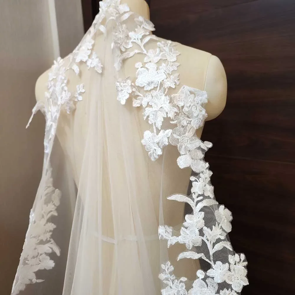 

Lace Mantilla Wedding Veil No Comb Bridal Veil 3 Meters Long 1 Layer Head Veil WITHOUT Comb Wedding Accessories