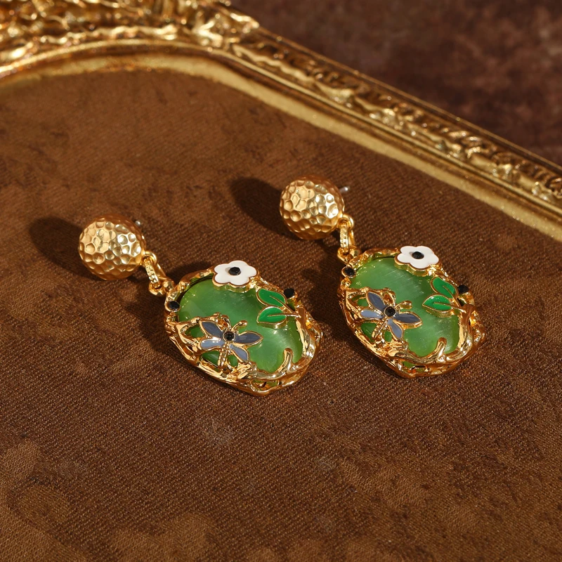 

Vintage Green Glazed Drop Earrings Antique Gold Color Texture Natural Stone Jewelry Pendant Luxury Flower Opal Designer Wedding