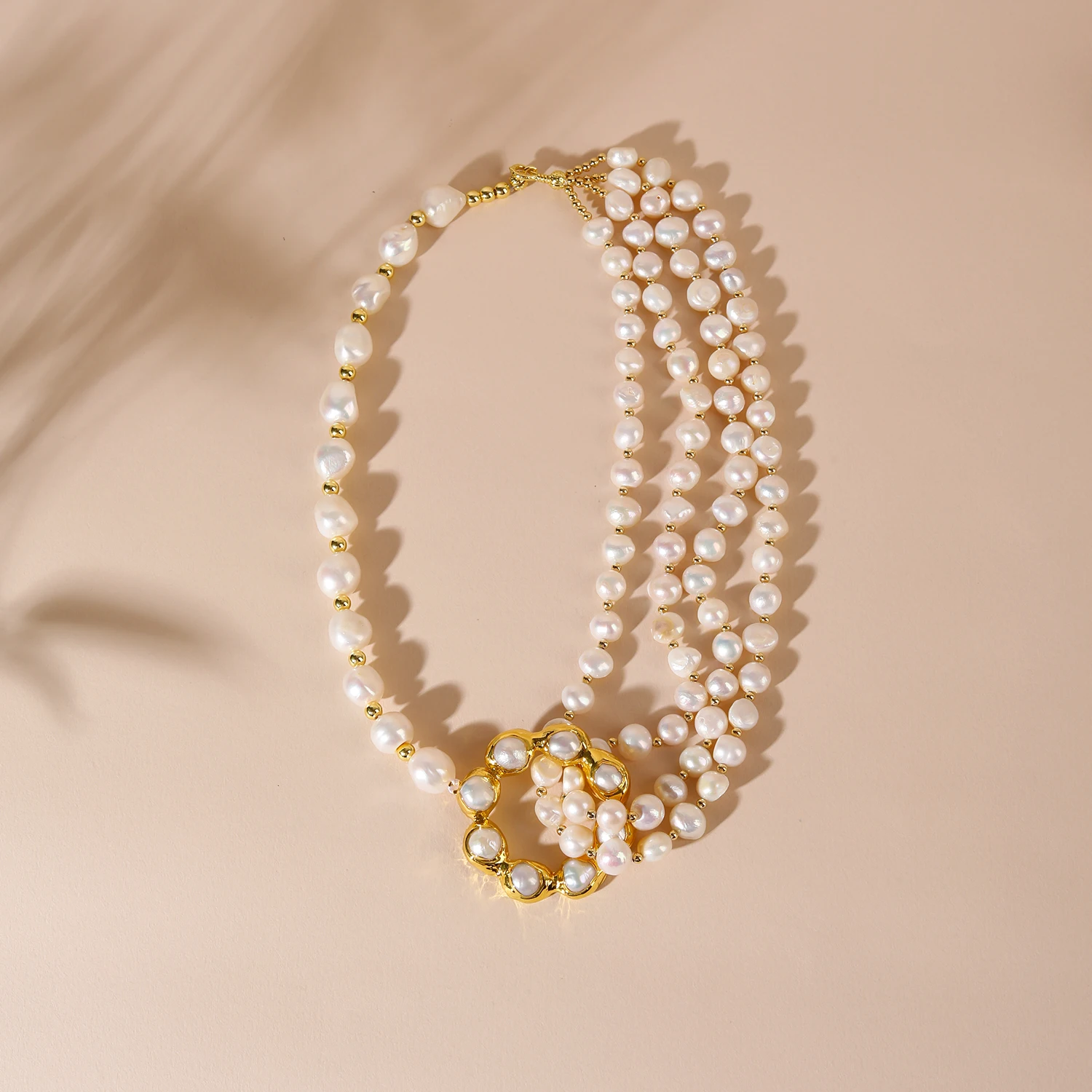 20Inches Elegant Natural Freshwater White Pearl Exquisite Asymmetry Beaded Necklace, for Women Party