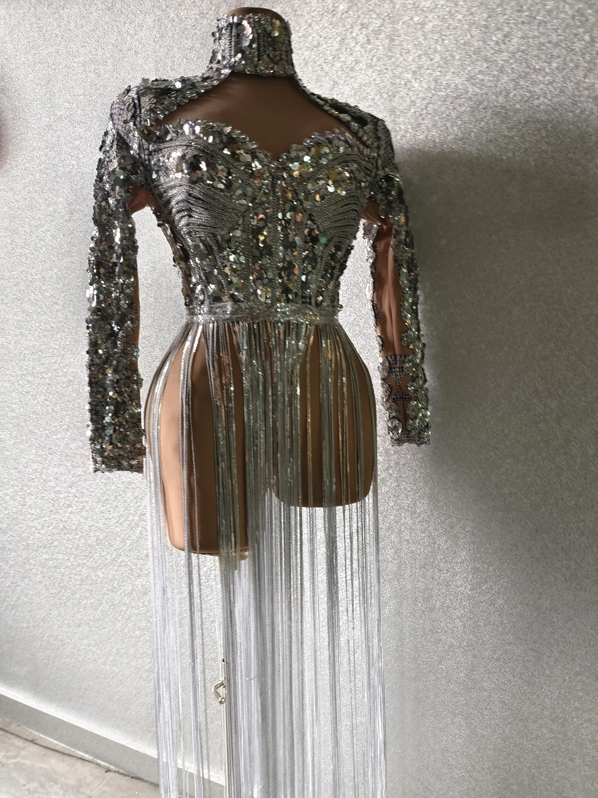 

Silver Big Stones Sequins Outfit Sexy BacklessLong Fringed Bodysuit Women Stage FestivalClothes Drag Queen Costume C165